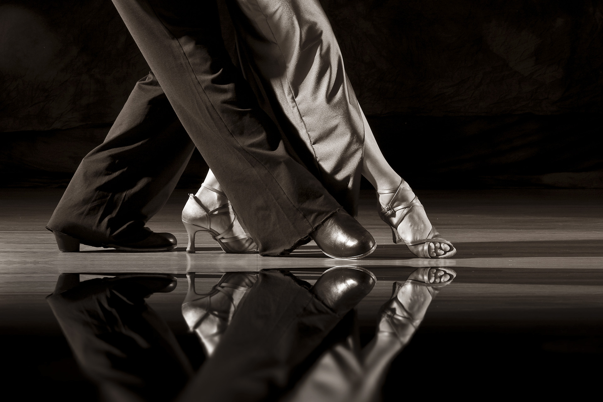 Photo jambes couple de danseurs de Tango Argentin
